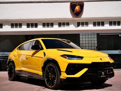 Used 2023 Lamborghini Urus S