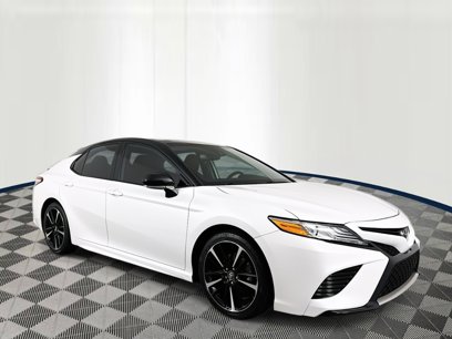 Used 2020 Toyota Camry XSE w/ Phone Cable & Charge Package
