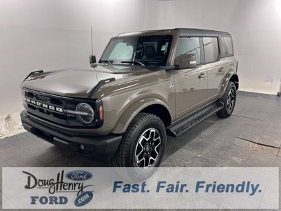 New 2025 Ford Bronco Outer Banks