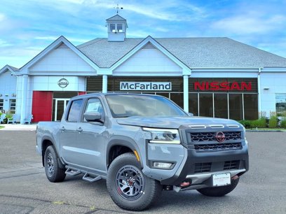 New 2025 Nissan Frontier PRO-4X w/ Pro Convenience Package