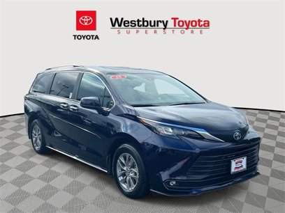 Certified 2025 Toyota Sienna XLE