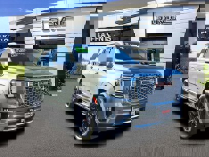 Used 2023 GMC Yukon XL Denali