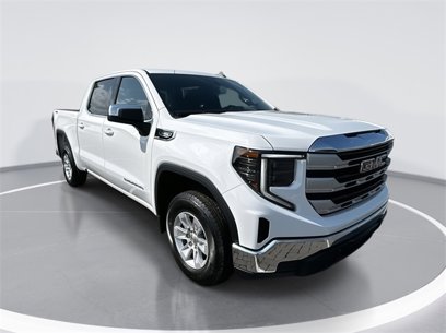 New 2025 GMC Sierra 1500 SLE
