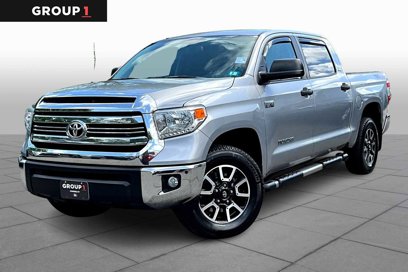 Certified 2017 Toyota Tundra SR5
