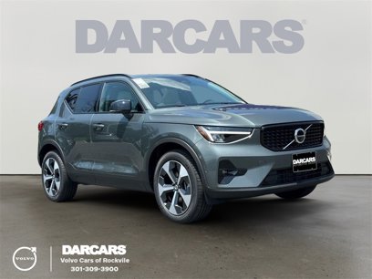 New 2026 Volvo XC40 B5 Plus w/ Climate Package