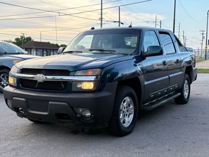 Used 2005 Chevrolet Avalanche Z66 w/ Sun And Sound Package