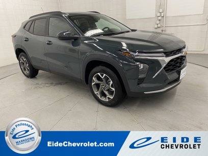 New 2025 Chevrolet Trax LT w/ LT Convenience Package