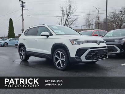 New 2025 Volkswagen Taos SEL