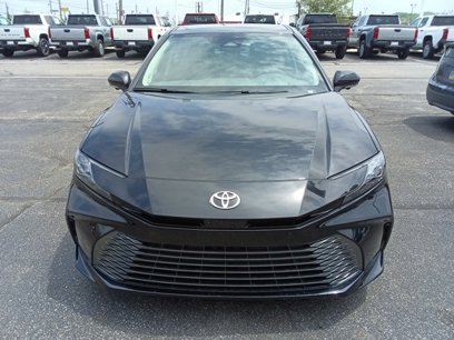 New 2025 Toyota Camry XLE
