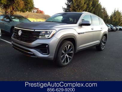 New 2025 Volkswagen Atlas Cross Sport SEL Premium R-Line
