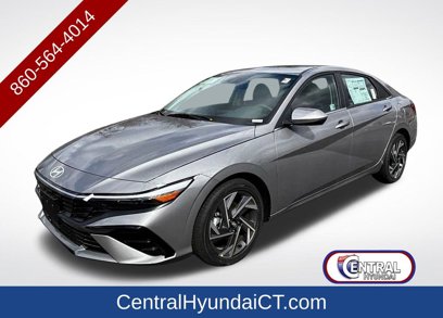 New 2025 Hyundai Elantra SEL