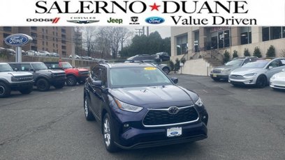 Used 2022 Toyota Highlander Limited