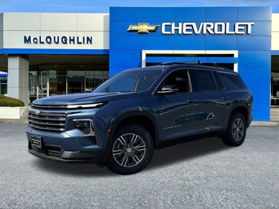 New 2025 Chevrolet Traverse LT w/ Driver Confidence Package