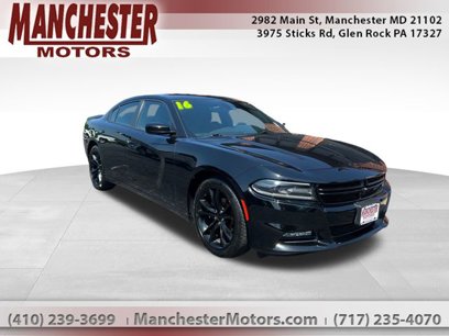 Used 2016 Dodge Charger SXT w/ Blacktop Package