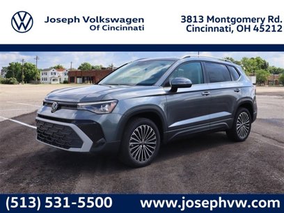 New 2025 Volkswagen Taos SE