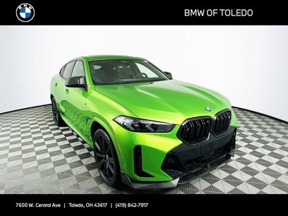New 2025 BMW X6 M60i w/ Executive Package