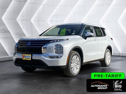 New 2024 Mitsubishi Outlander ES