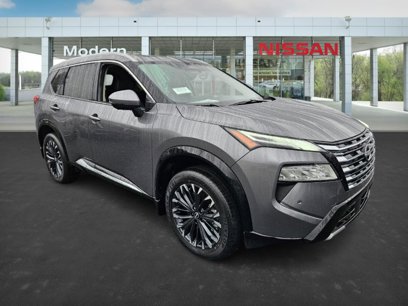New 2025 Nissan Rogue Platinum w/ Tech Package