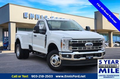New 2025 Ford F350 XLT