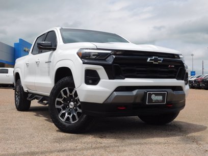 Certified 2023 Chevrolet Colorado Z71 w/ Z71 Convenience Package 2