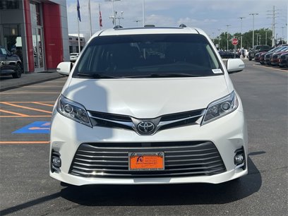 Used 2020 Toyota Sienna Limited