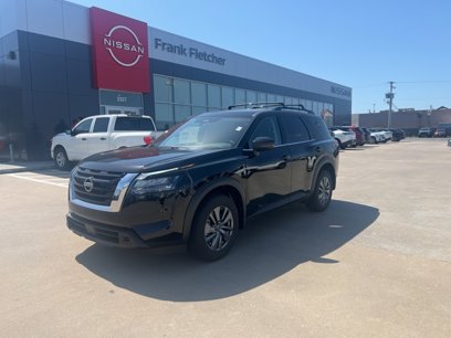 New 2025 Nissan Pathfinder SV