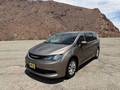 Used 2017 Chrysler Pacifica Touring