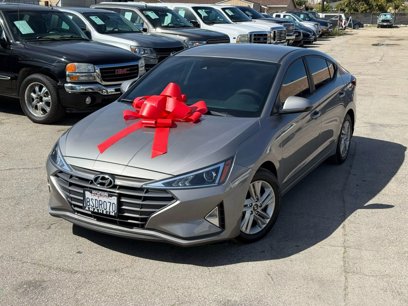 Used 2020 Hyundai Elantra SEL w/ Cargo Package (C1)