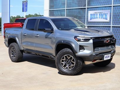 Used 2024 Chevrolet Colorado ZR2 w/ Technology Package