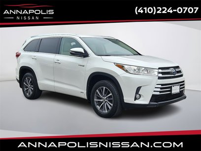 Used 2018 Toyota Highlander XLE w/ Carpet Mat Package (TMS)