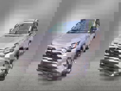 New 2025 Toyota RAV4 LE