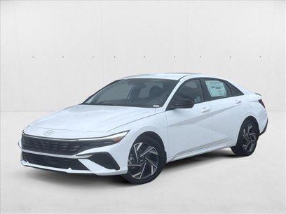 New 2025 Hyundai Elantra SEL