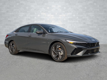 New 2025 Hyundai Elantra Limited