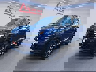 New 2025 Nissan Kicks SV