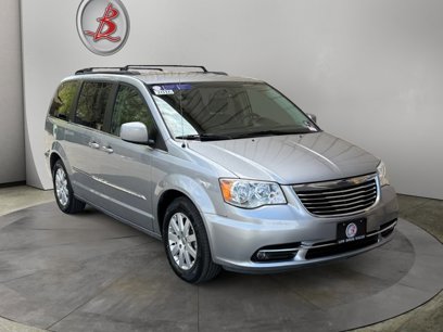 Used 2016 Chrysler Town & Country Touring