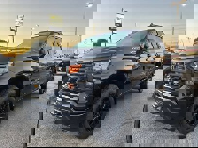 New 2026 Chevrolet Silverado 1500 Custom w/ Turbomax Blackout Package
