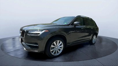 Used 2018 Volvo XC90 T6 Momentum w/ Momentum Plus Package