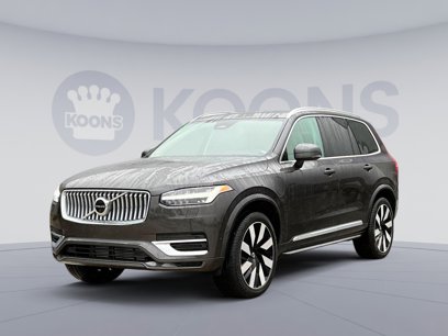 Certified 2023 Volvo XC90 T8 Ultimate w/ Lounge Package