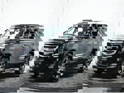 Used 2018 Cadillac Escalade Luxury