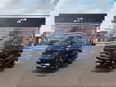 New 2025 Kia Sorento S