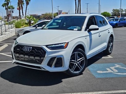 Used 2022 Audi Q5 e Prestige w/ Prestige Package