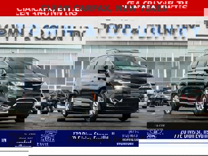 Used 2019 Chrysler Pacifica Touring-L