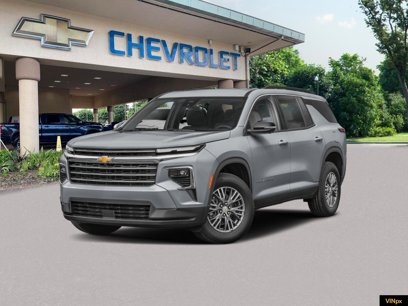 New 2025 Chevrolet Traverse LT