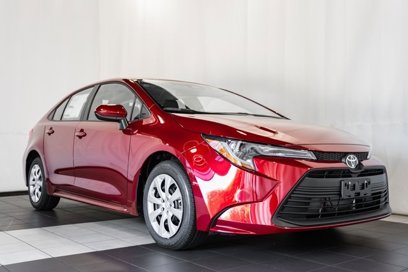 New 2025 Toyota Corolla LE