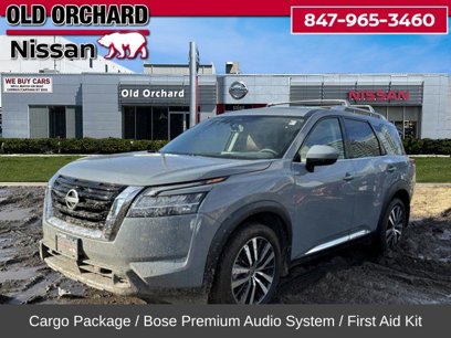 Used 2024 Nissan Pathfinder Platinum w/ Cargo Package