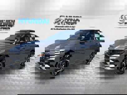 New 2025 Hyundai Elantra Sport