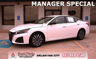 Used 2025 Nissan Altima 2.5 SV