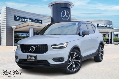 Used 2021 Volvo XC40 T5 R-Design w/ Advanced Package