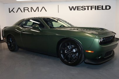 Used 2022 Dodge Challenger SXT w/ Blacktop Package