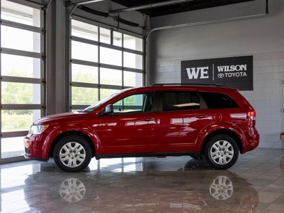 Used 2017 Dodge Journey SE w/ Flexible Seating Group